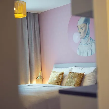 Leonart Living 52 * Грац