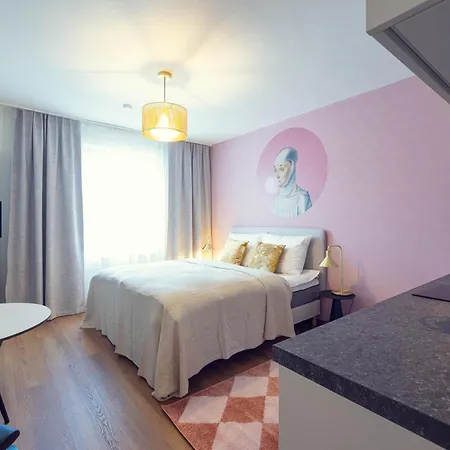 Апартаменты Leonart Living 52