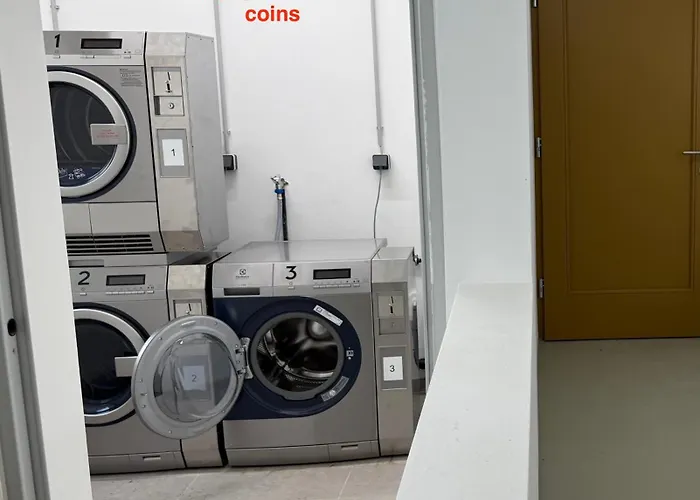 Апартаменты Leonart Living 52